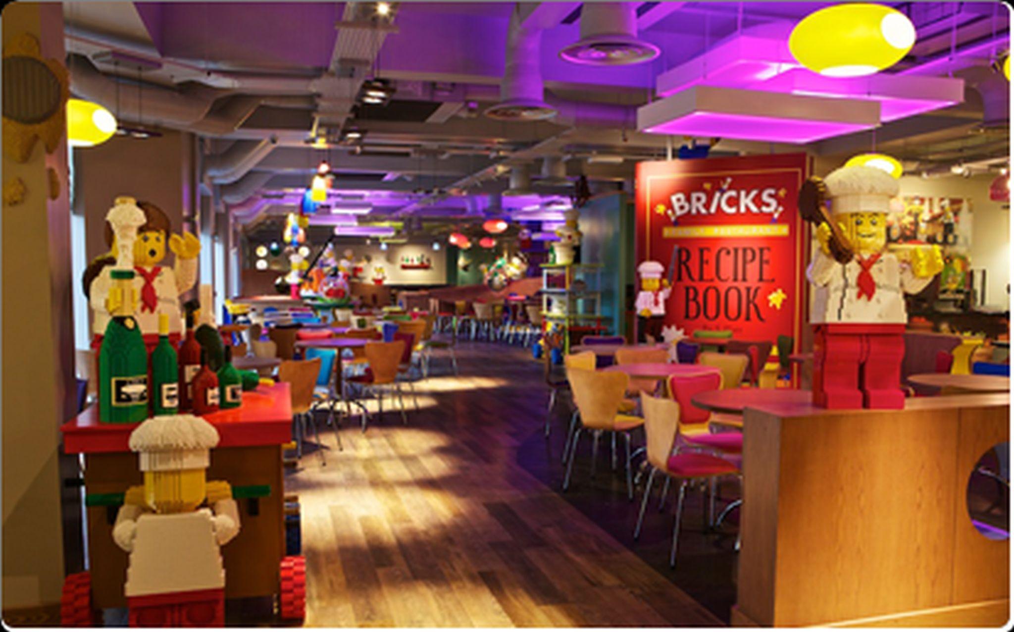 Legoland Malaysia Hotel Nusajaya  Exteriér fotografie The interior of a typical Legoland Cafe